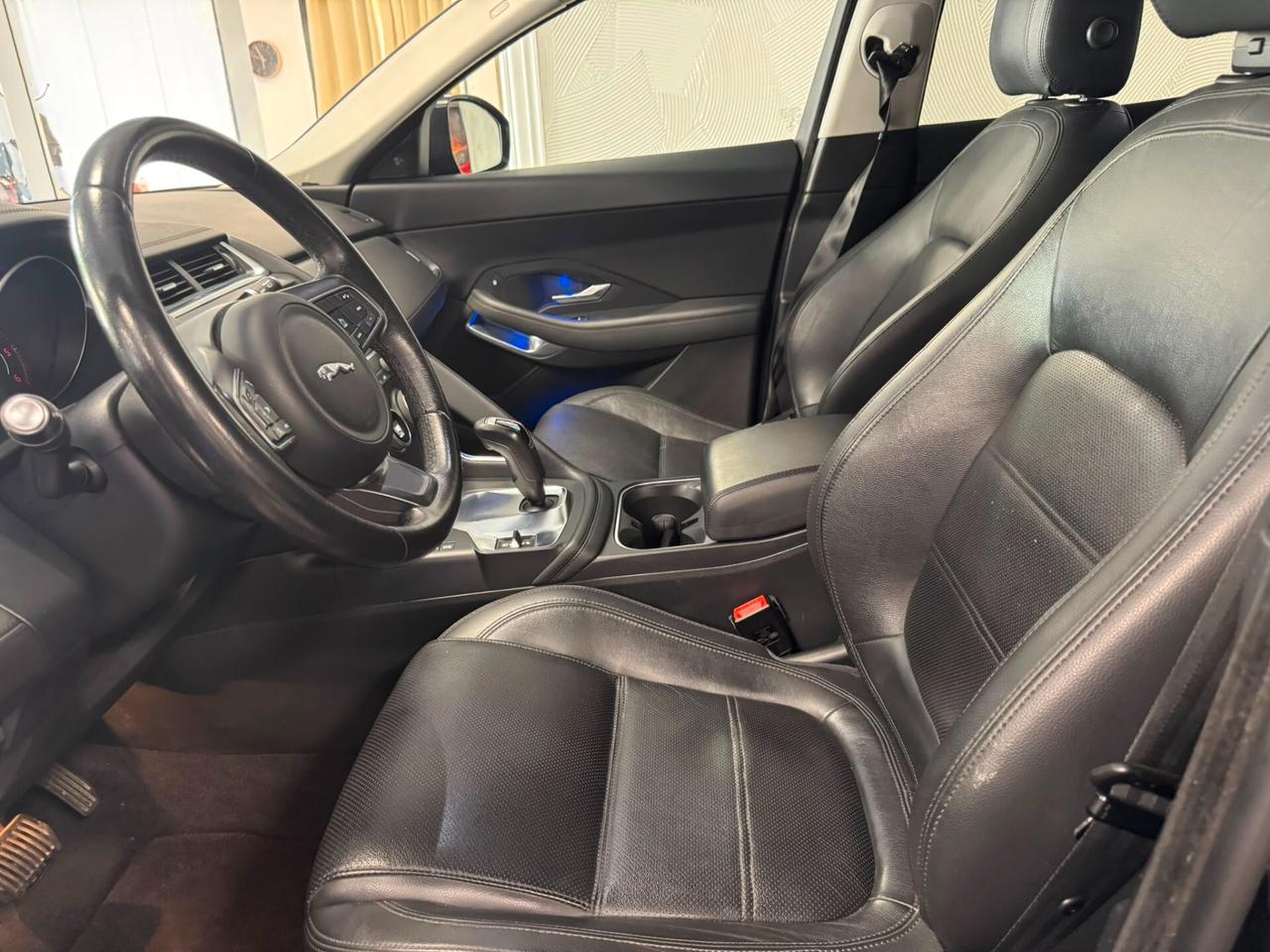 Jaguar E-Pace 2.0D 180 CV AWD aut. S