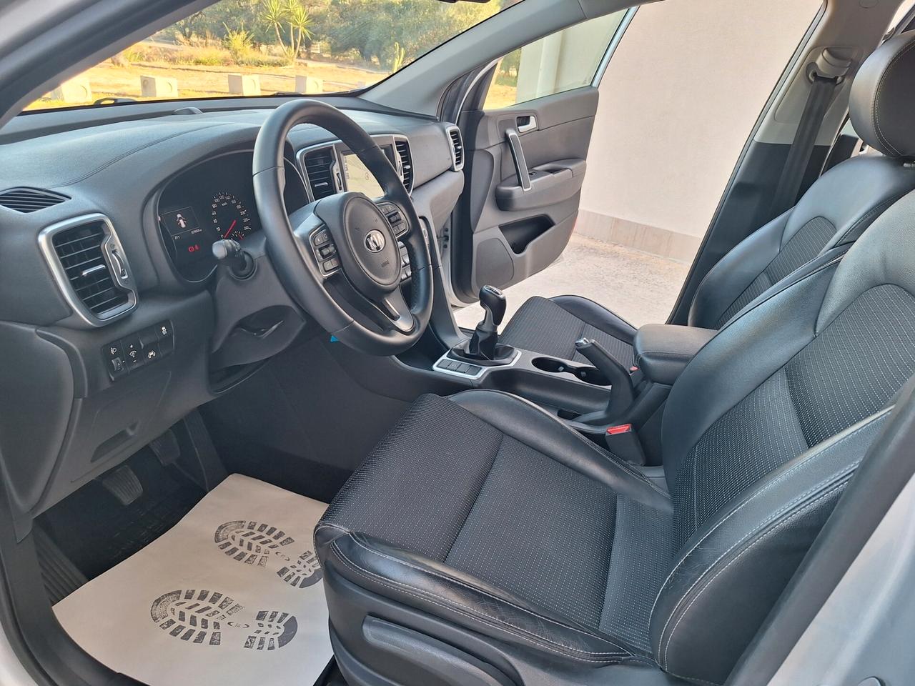 Kia Sportage 1.7 CRDI 2WD "NAVI" 127000 KM 2016