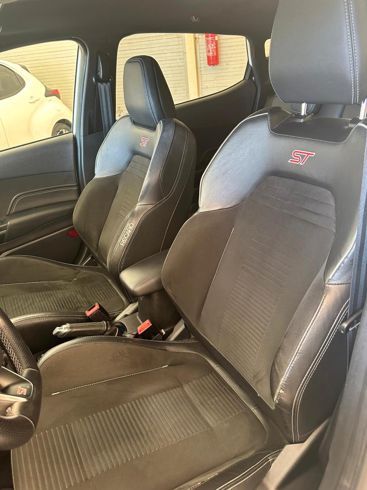 Ford Fiesta 1.5 Ecoboost 200 CV 5 porte ST