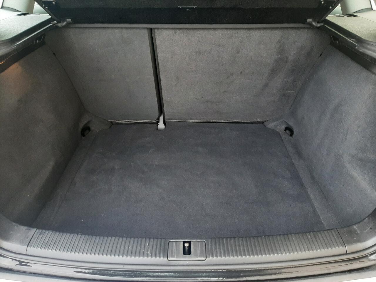 Audi A3 SPB 1.6 TDI 105 CV CR Ambition