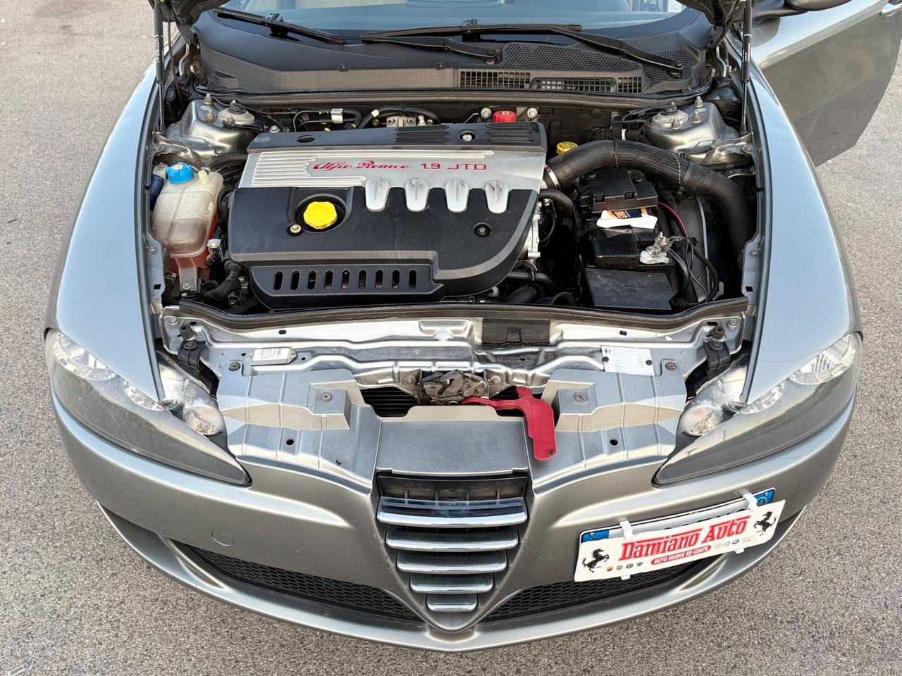 Alfa Romeo 147 1.9 JTD 120 CV5P Distinctive IN ORDINE