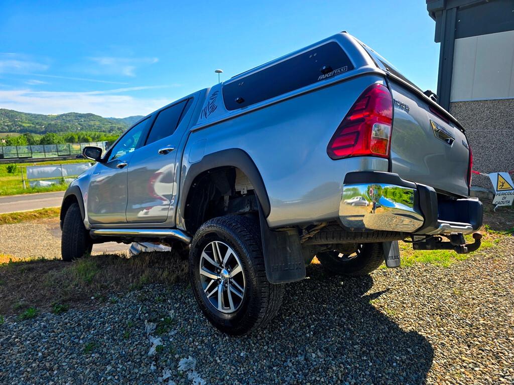 Toyota Hilux 2.4 D-4D Executive+ OMOLOGATO!