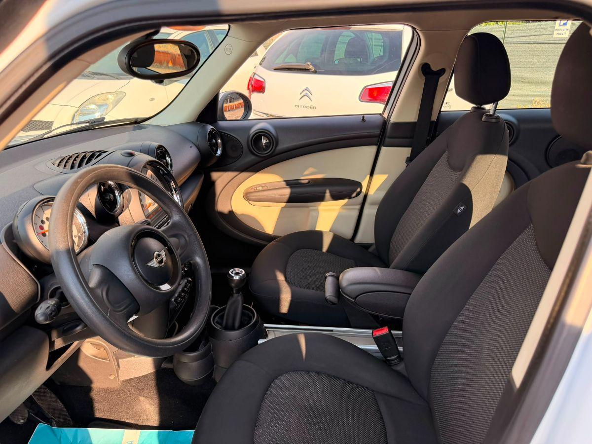 MINI - Countryman - Cooper D