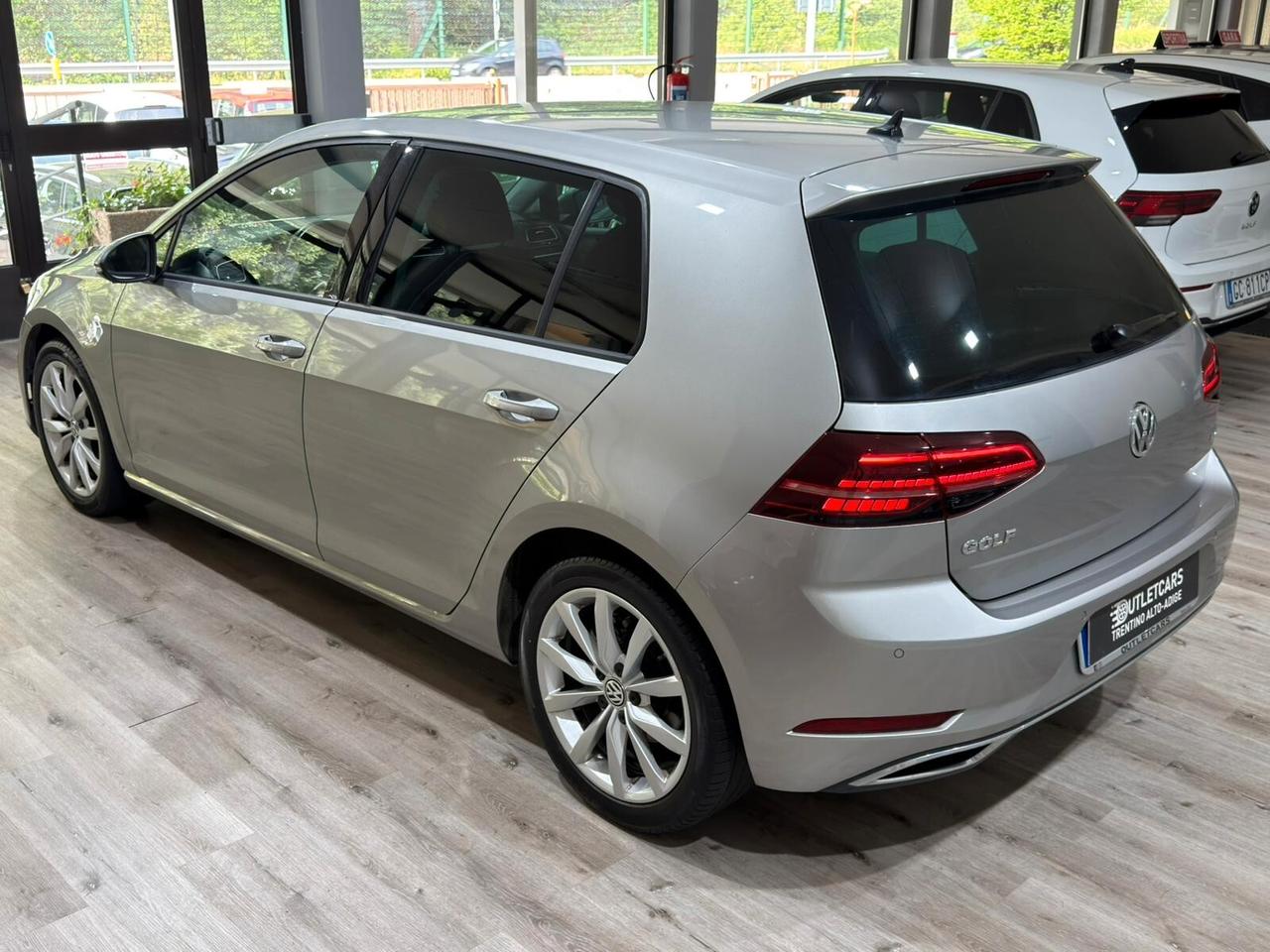 VOLKSWAGEN GOLF 7.5 1.6 TDI 115cv HIGHLINE 5p 2017