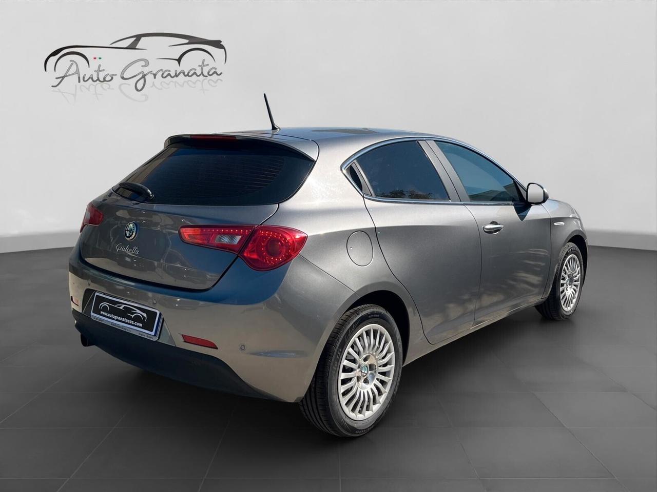 Alfa Romeo Giulietta 1.6 JTDm IMPECCABILE