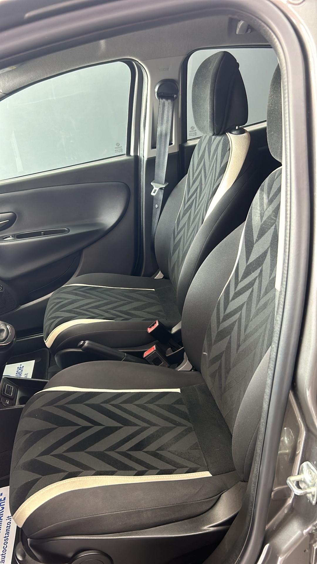 Lancia Ypsilon 1.2 Gpl Ecochic Platinum 11/2016