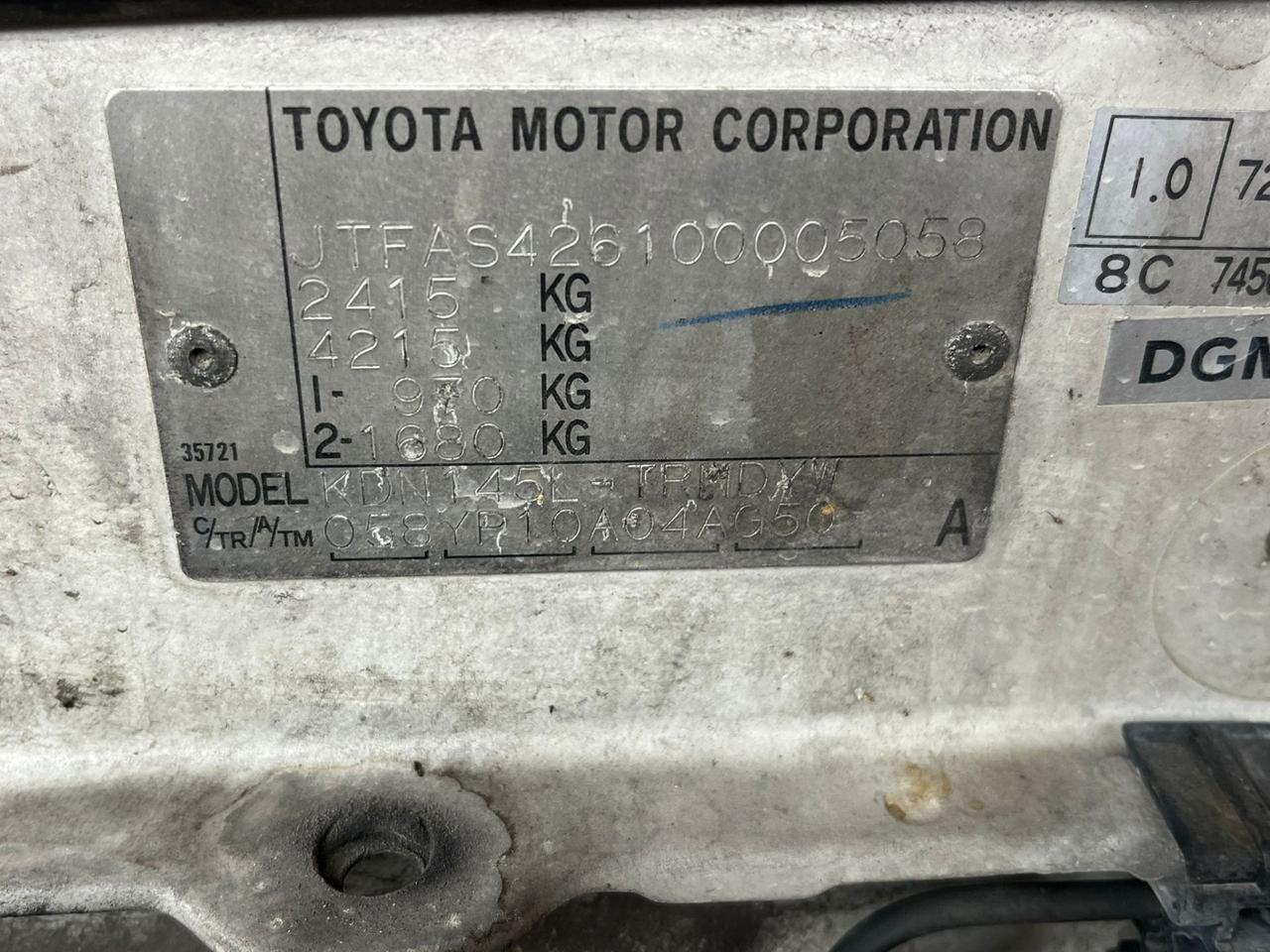 Toyota Hilux 2.4 2WD