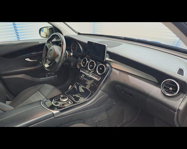 MERCEDES-BENZ GLC 220 d Executive 4matic auto