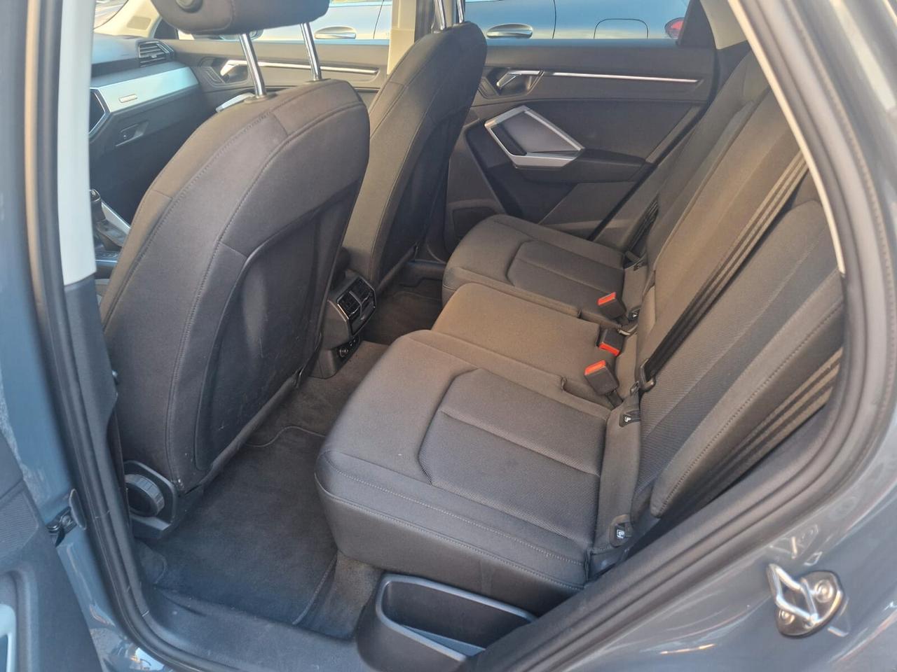 Audi Q3 SPB 35 TDI S tronic Business Plus