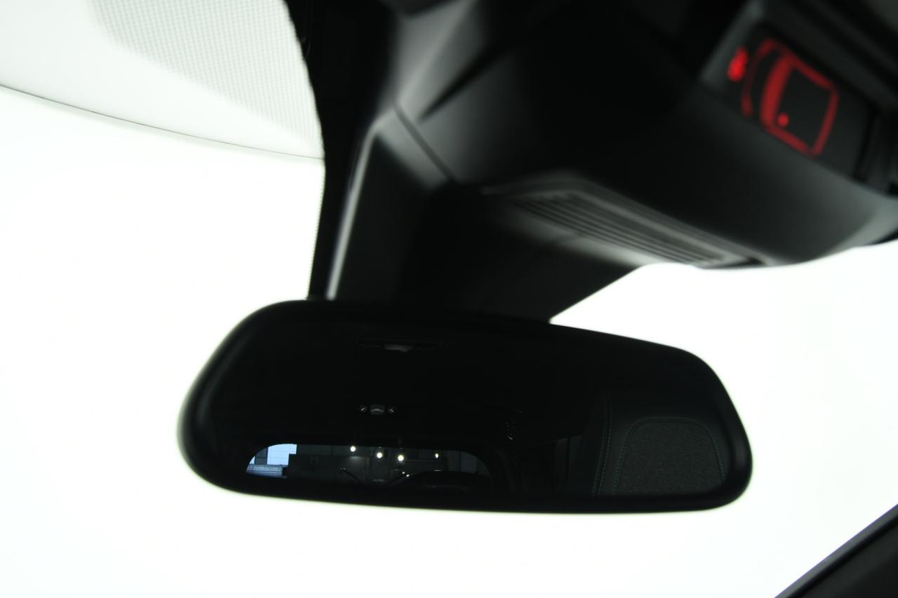 PEUGEOT 5008 1.5 bluehdi Allure Pack s&s 130cv eat8 7p.ti. CAMERA+APP CONNECT