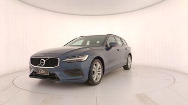 VOLVO V60 II 2019 - V60 2.0 b4 Momentum Business auto