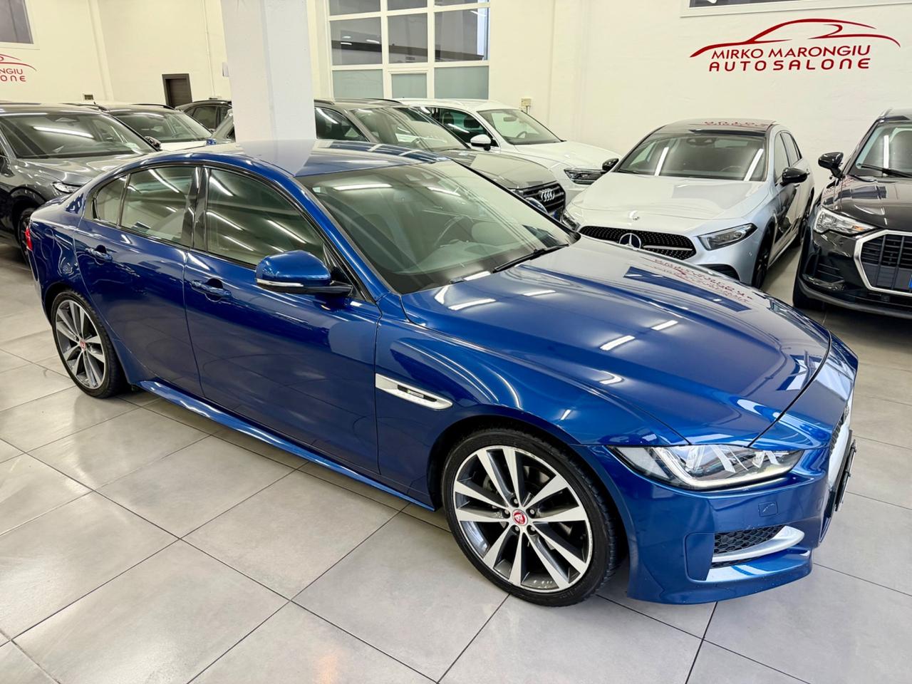 Jaguar XE 2.0 180CV R-Sport FINANZIABILE