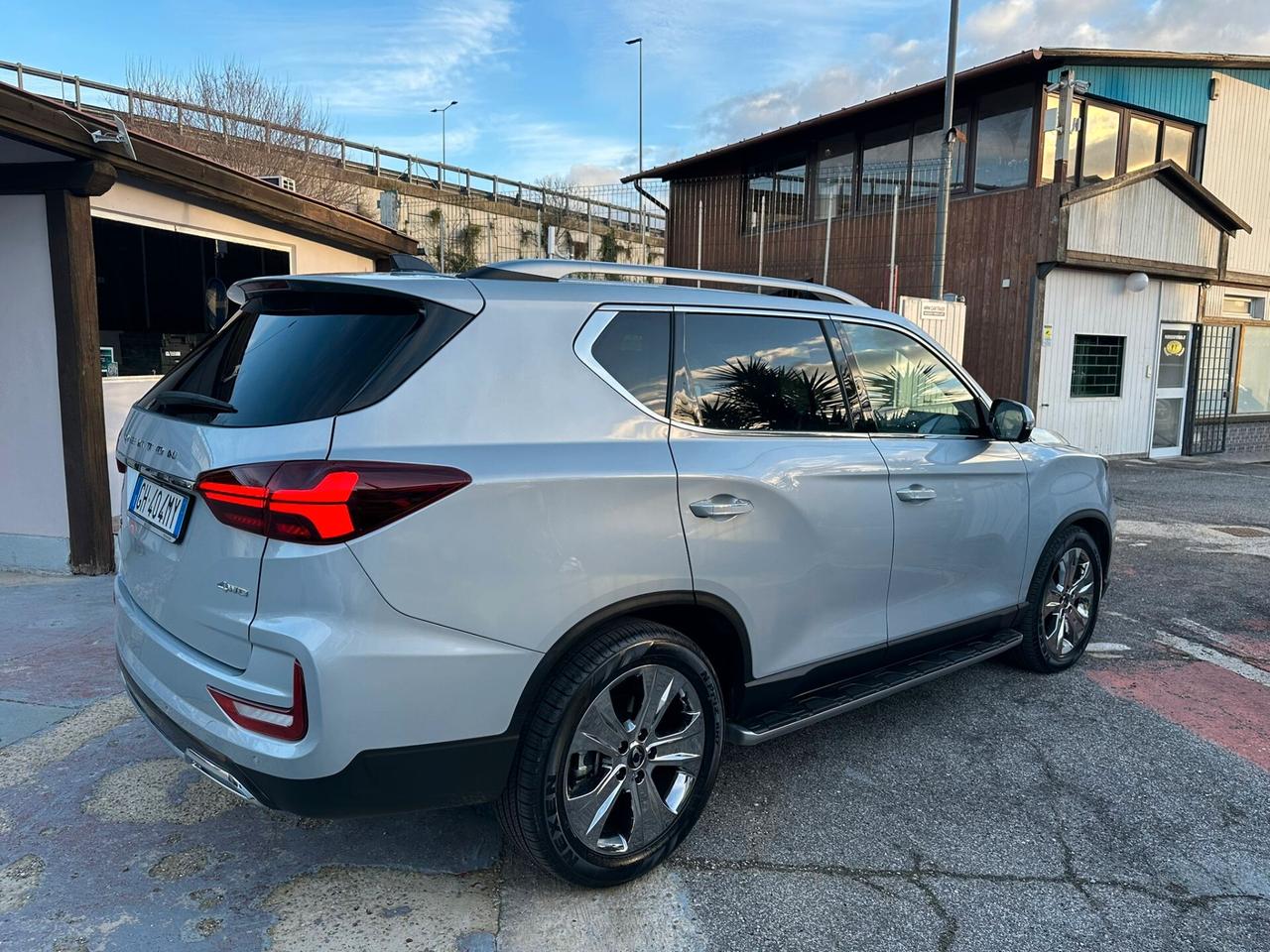 Ssangyong REXTON 2.2 4WD Dream 8 A/T