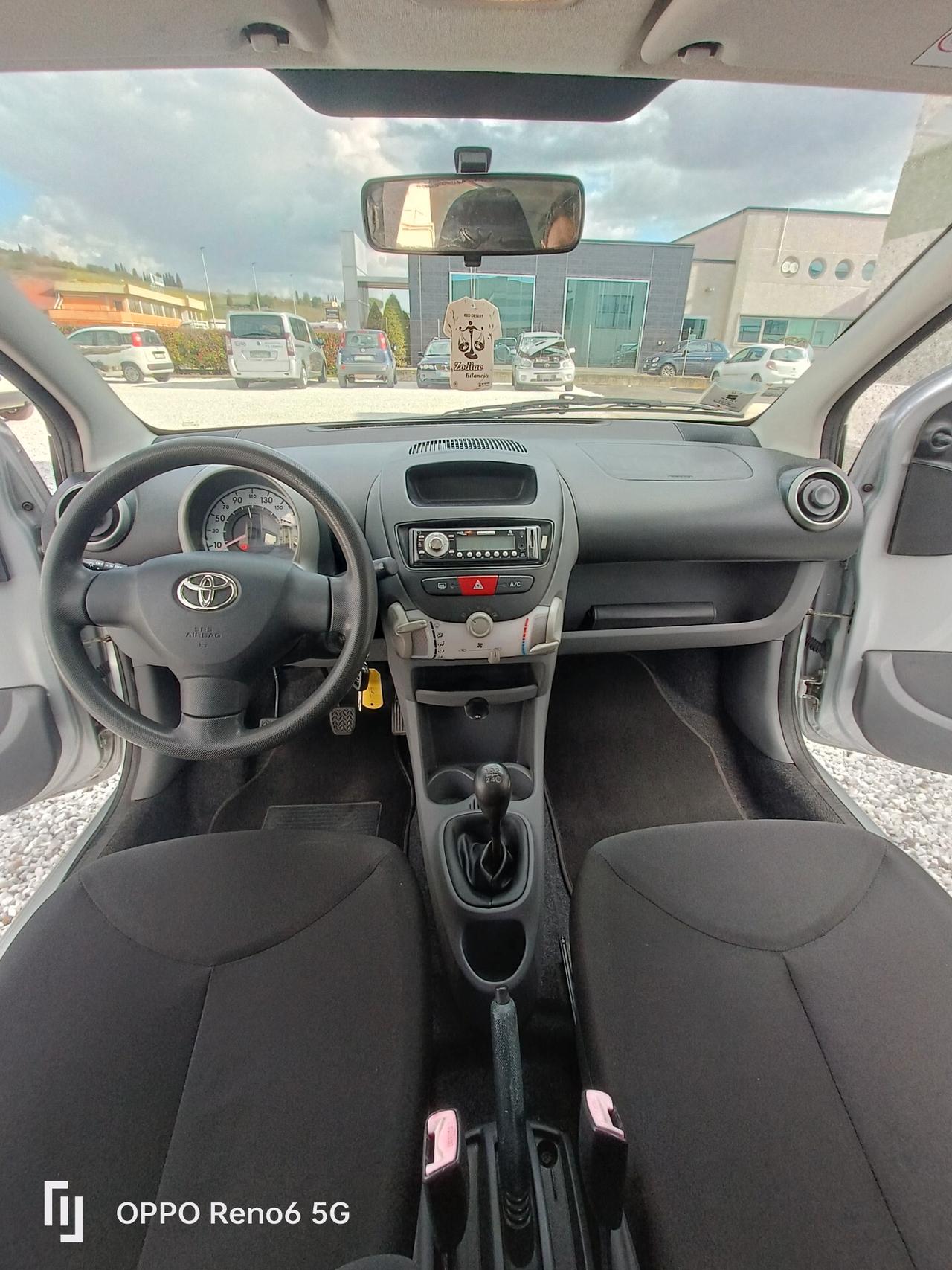 Toyota Aygo 1.0 12V VVT-i 5 porte