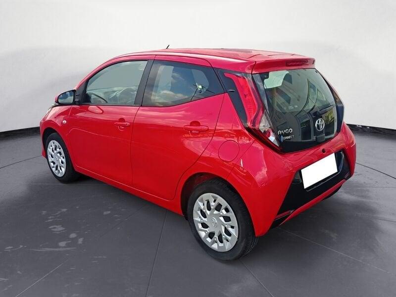 Toyota Aygo II 2018 5p 5p 1.0 x-business 72cv