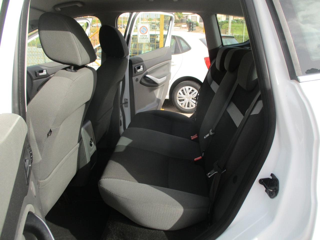 Ford Kuga 2.0 TDCi 140 CV 2WD MOLTO BELLA 2012