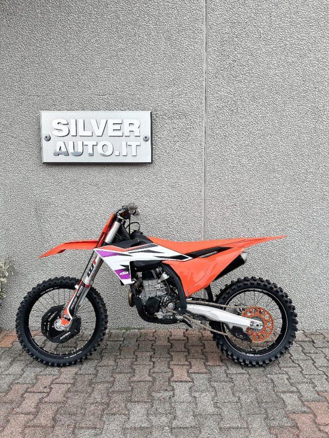 KTM SX-F 450 MOD. 2024 (33 ore di utilizzo) - CONTO VENDITA
