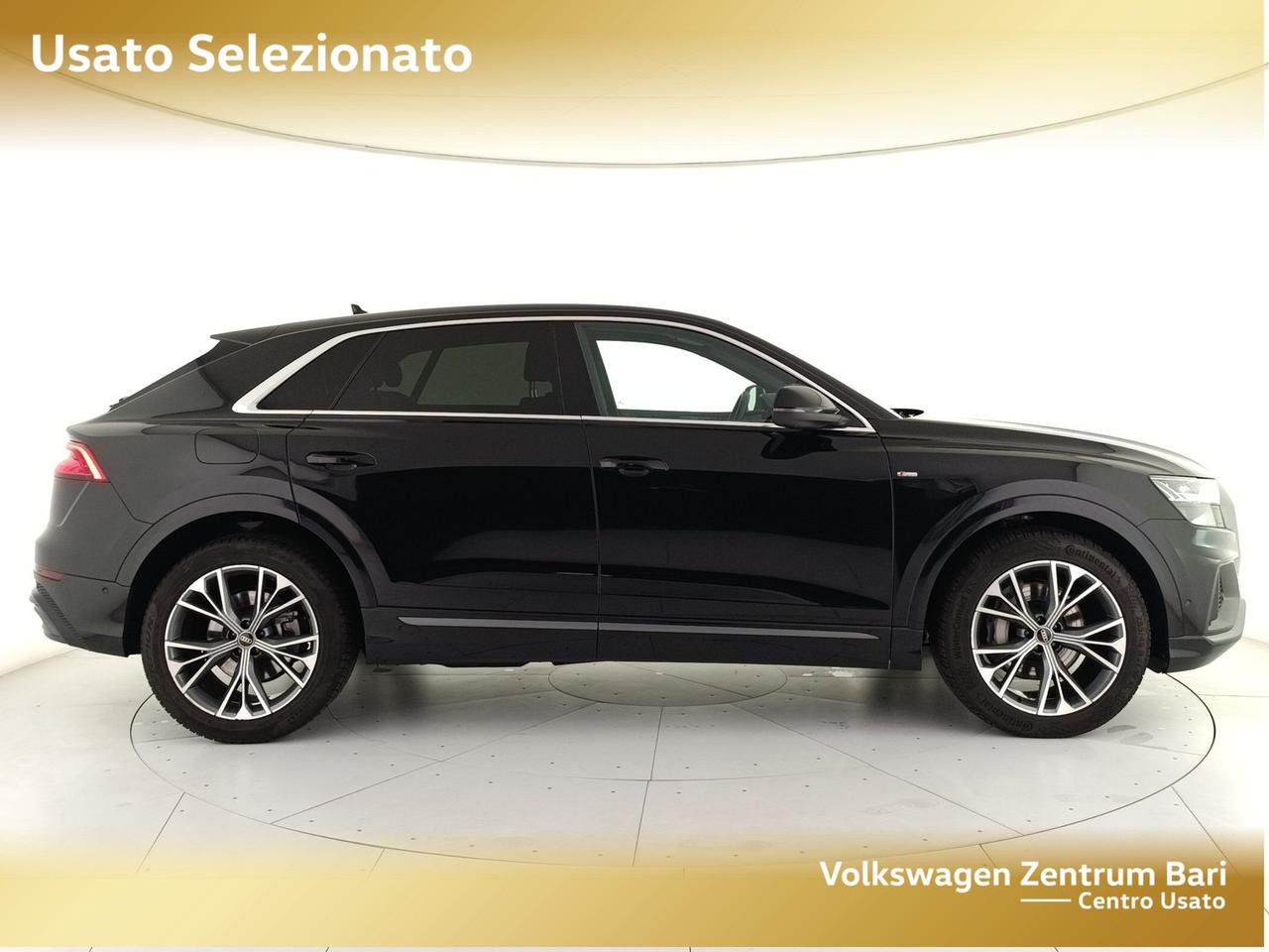 Audi Q8 45 3.0 tdi mhev sport quattro tiptronic