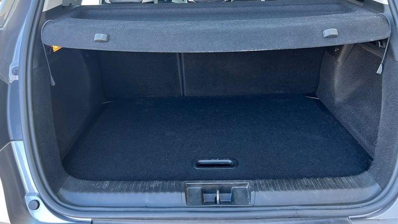 Renault Captur 1.5 Blue dCi 95cv Intens