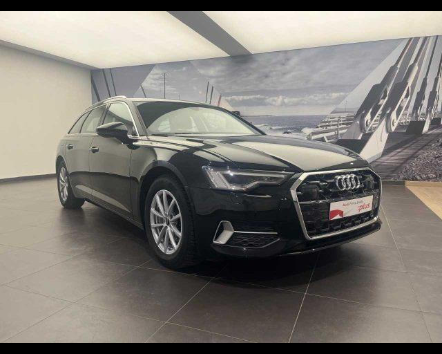 AUDI A6 Avant 40 2.0 TDI S tronic Business Advanced