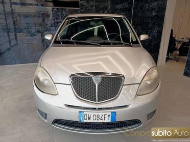 LANCIA Ypsilon 1.2 Platino