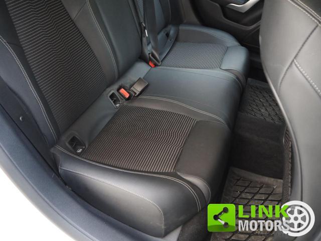 MERCEDES-BENZ A 250 e hybrid EQ Sport