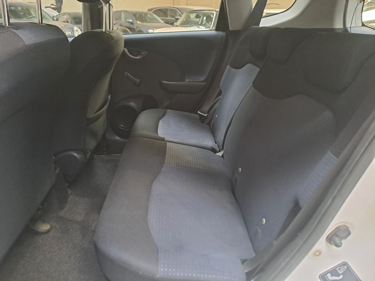HONDA JAZZ 1.2 BENZINA *OK NEOPATENTATI*