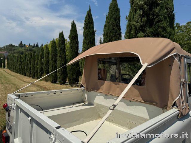 LAND ROVER Defender 90td Pick-Up RESTAURO PERSONALIZZATO