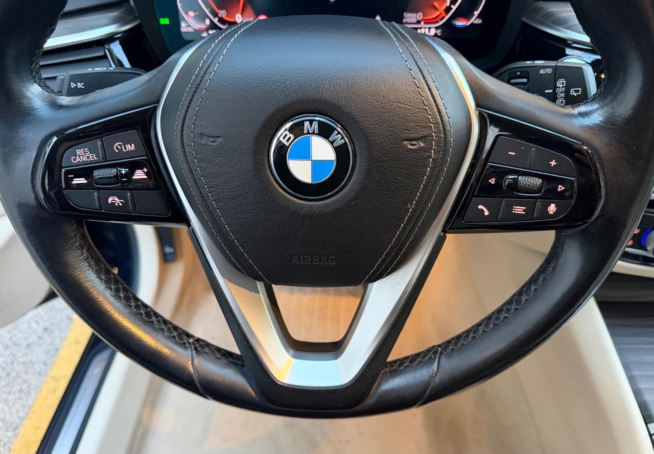 Bmw 530d xDrive 249CV Touring VIRTUAL/TETTO