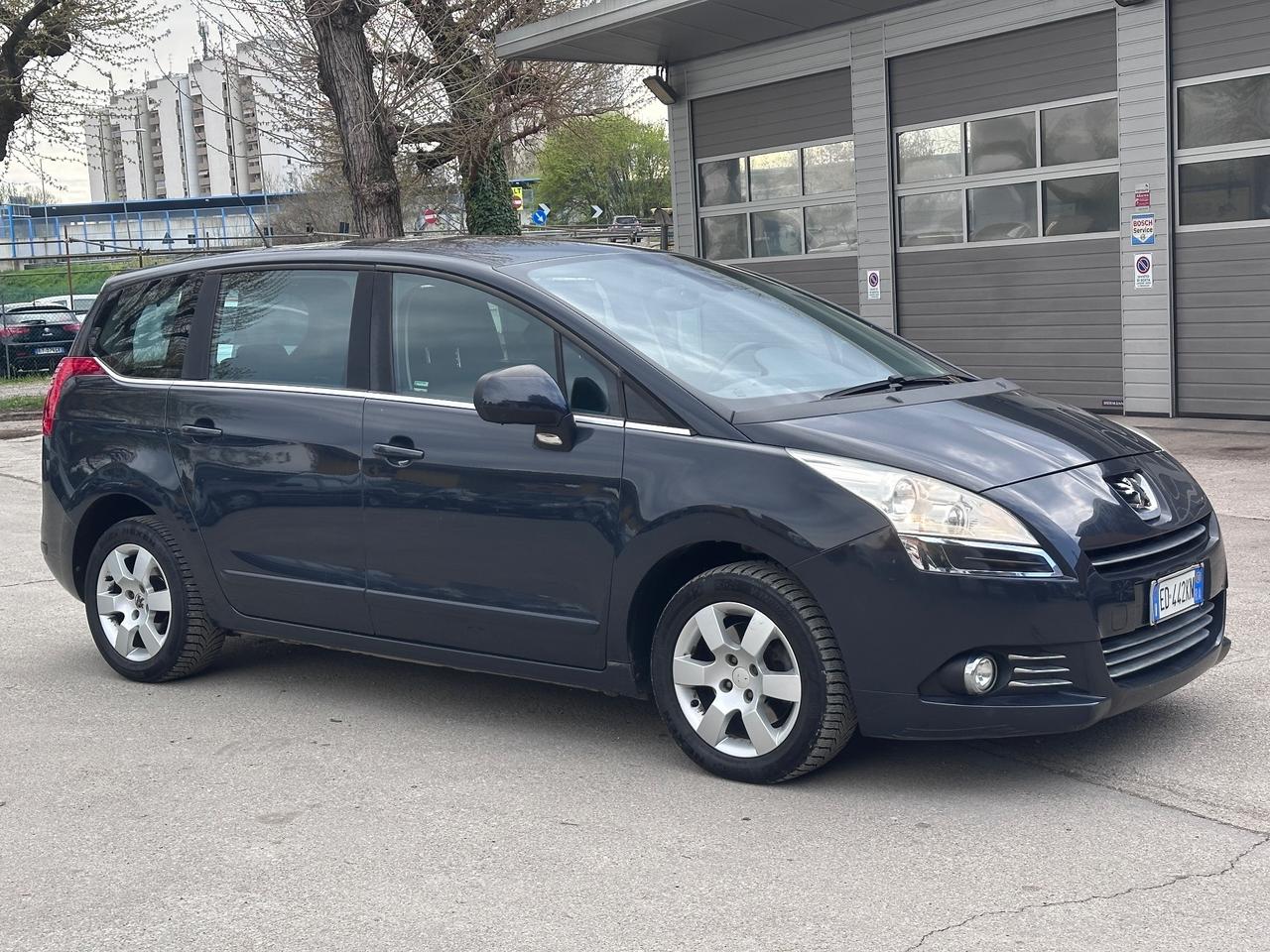 Peugeot 5008 2.0 HDi 150CV Business 7 posti