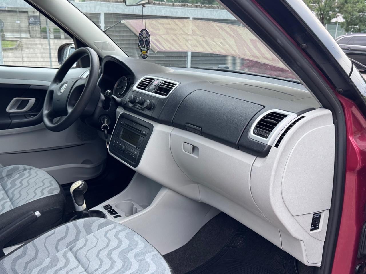 Skoda Roomster 1.2 Benzina GPL 64cv - Neopatentati