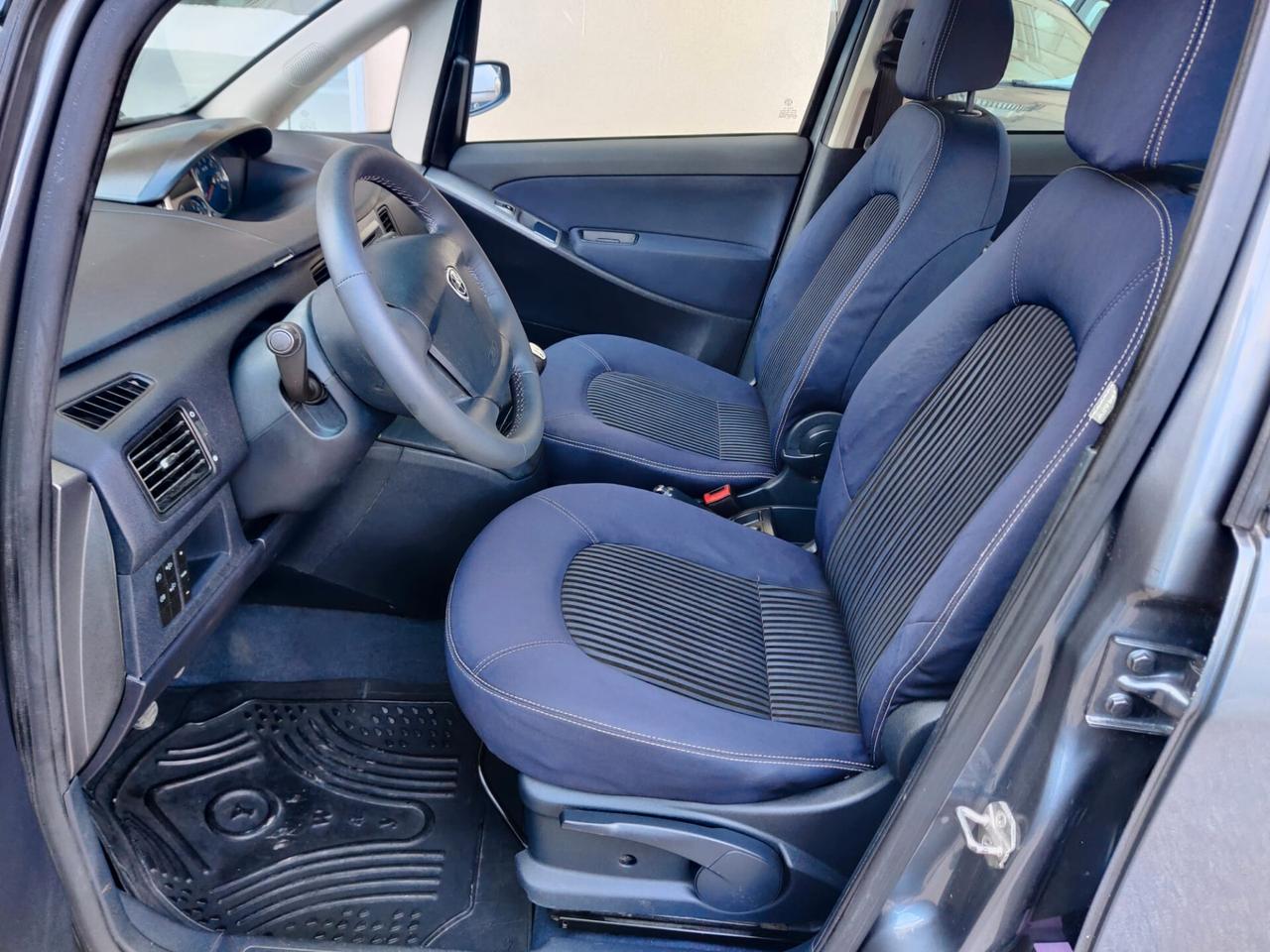Lancia MUSA 1.3 Multijet Euro 4 bicolore
