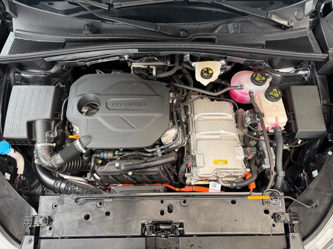 Mg ZS 1.5 hybrid+ Luxury auto (KM 0)