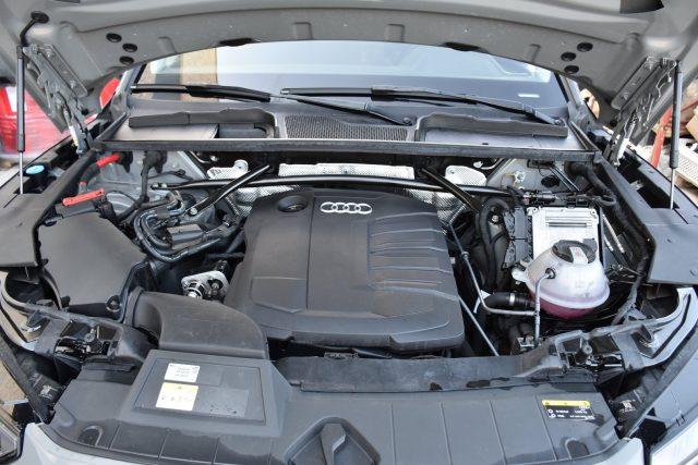 AUDI Q5 35 TDI S tronic S line