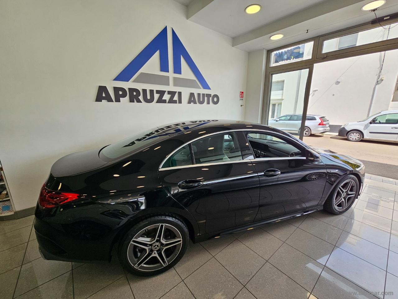 MERCEDES-BENZ CLA 200 d Automatic Premium