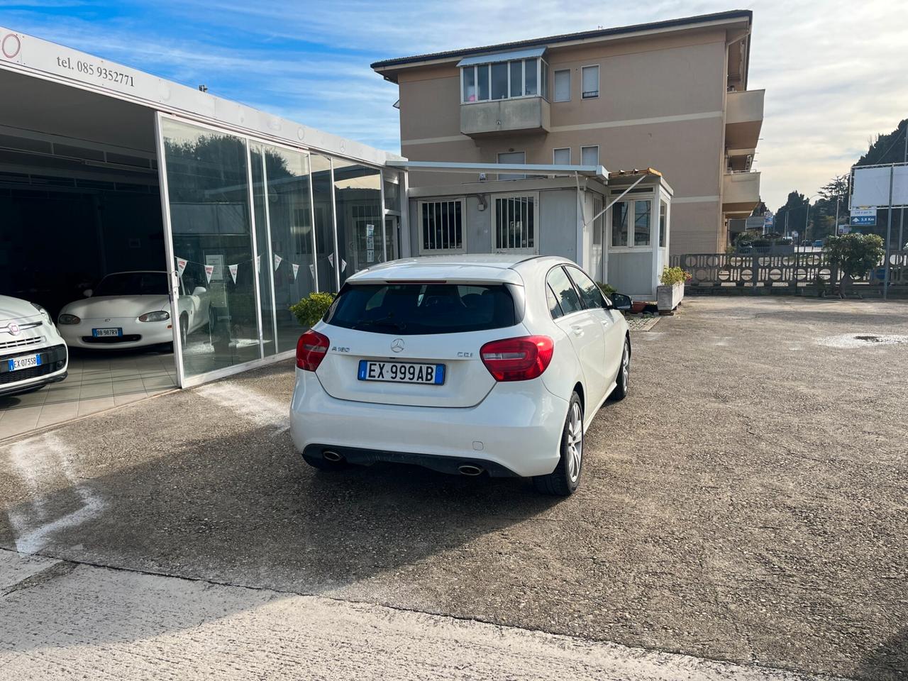 Mercedes-benz A 180 A 180 d Executive