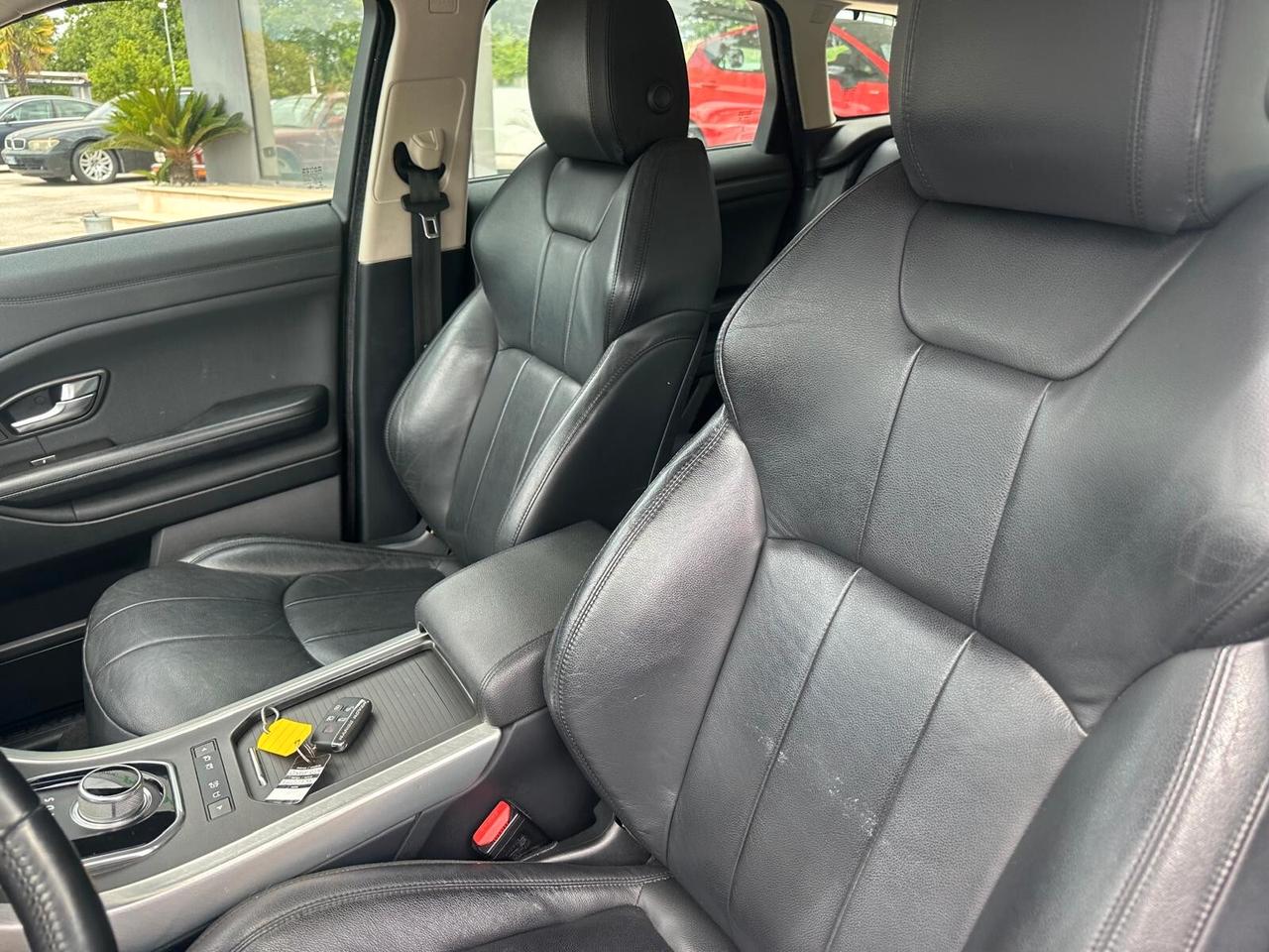 Land Rover Range Evoque 2.0 TD4 5p. Prestige