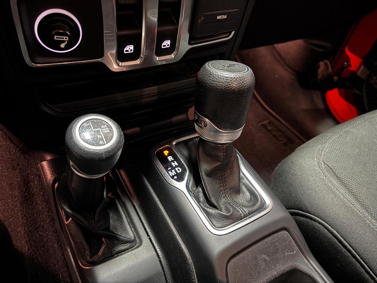 Jeep Wrangler 2.2 Mjt II Sport Plus Wrappata
