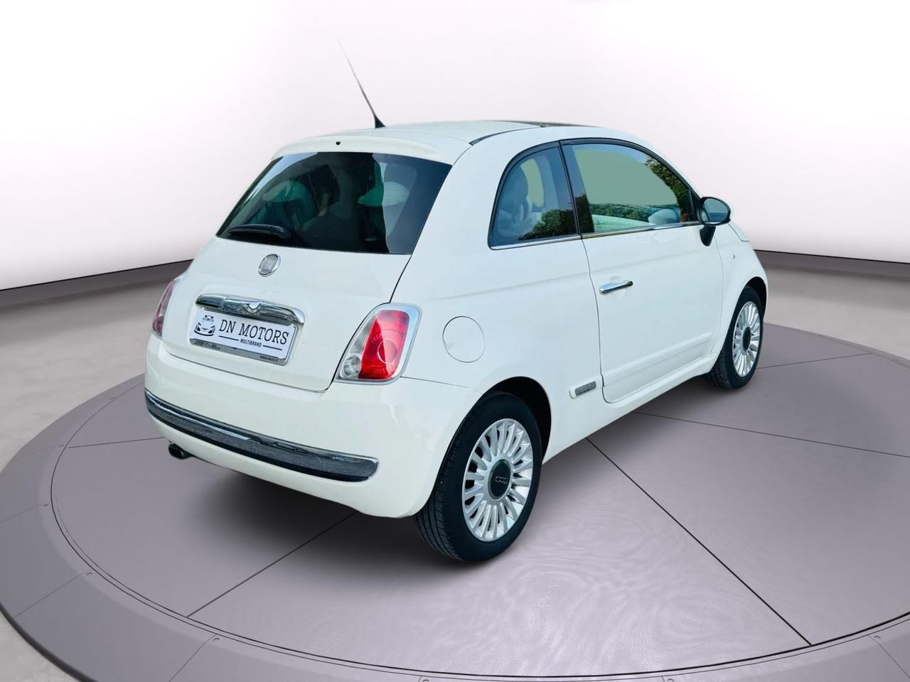 Fiat 500 1.2 benzina 2012 106.000km ottimo stato neo patentati