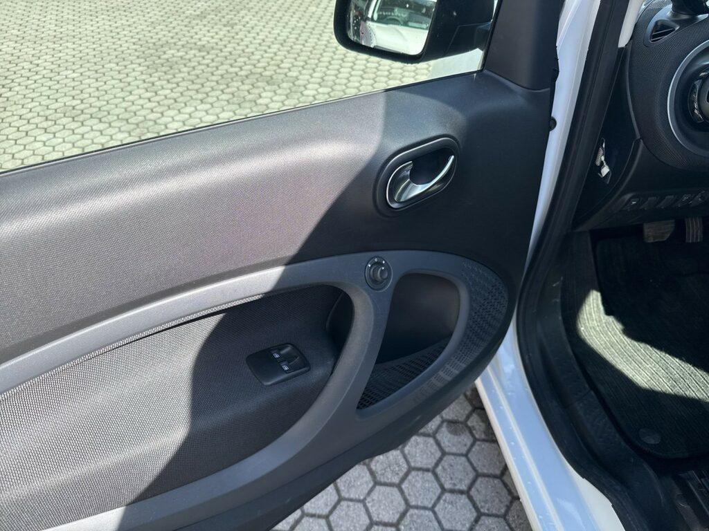 Smart fortwo 22kW EQ Passion