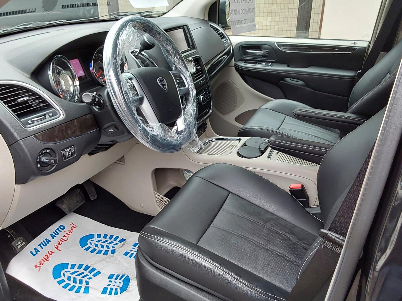 Lancia Voyager 2.8 D. 163 CV PLATINIUM PLUS KM 7.700