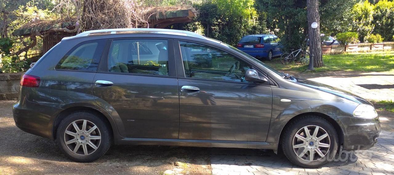 FIAT CROMA 1.9 JTD 16V 150 CV ASI CRS A LIBRETTO