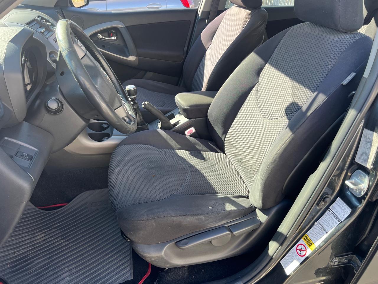 Toyota RAV 4 RAV4 2.2 D-4D 136 CV Sol