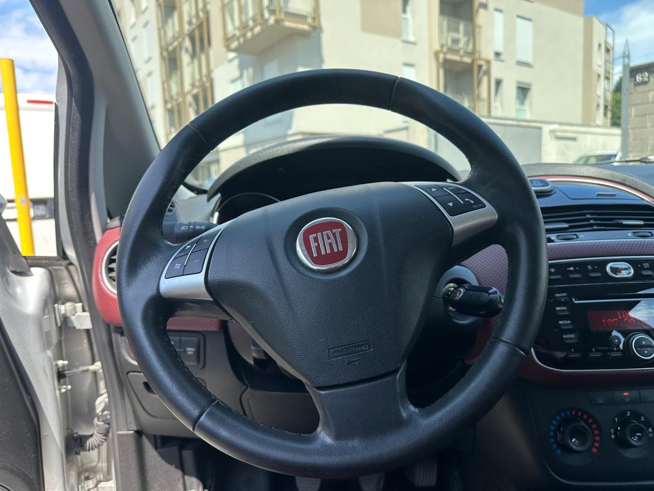 Fiat Punto Evo 1.4 5 porte Dynamic - ok neopatentati