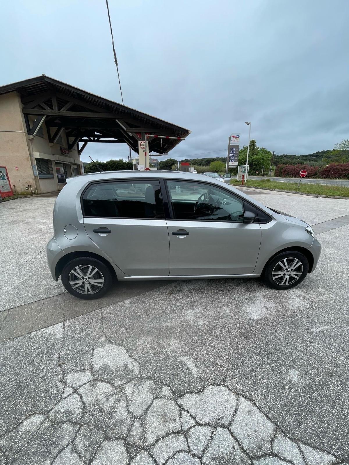 Volkswagen up! 1.0 5p. move up!