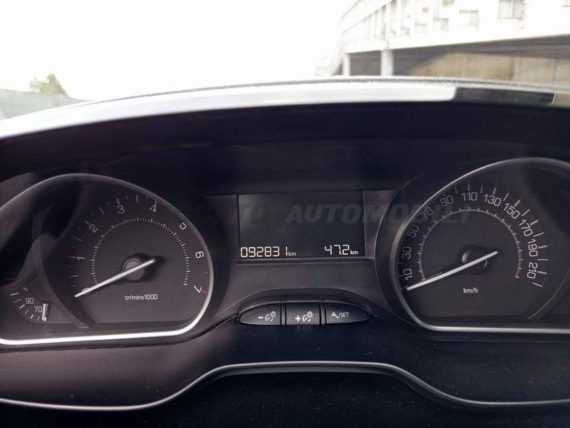 Peugeot 208 208 5p 1.2 puretech Active gpl 82cv