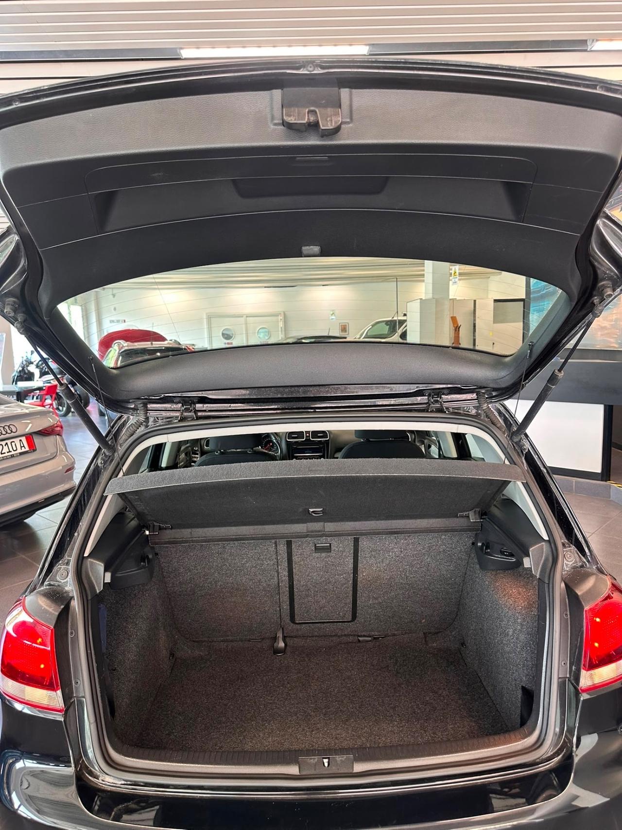 Volkswagen Golf Business 1.6 TDI 5p. Highline