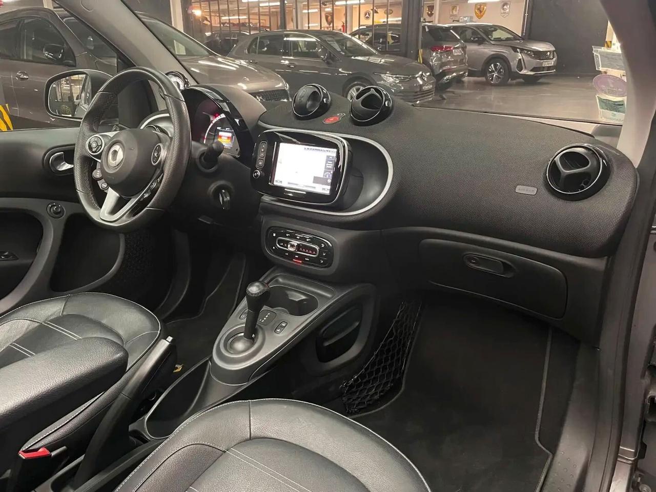 Smart ForTwo 90 0.9 T twinamic cabrio Prime