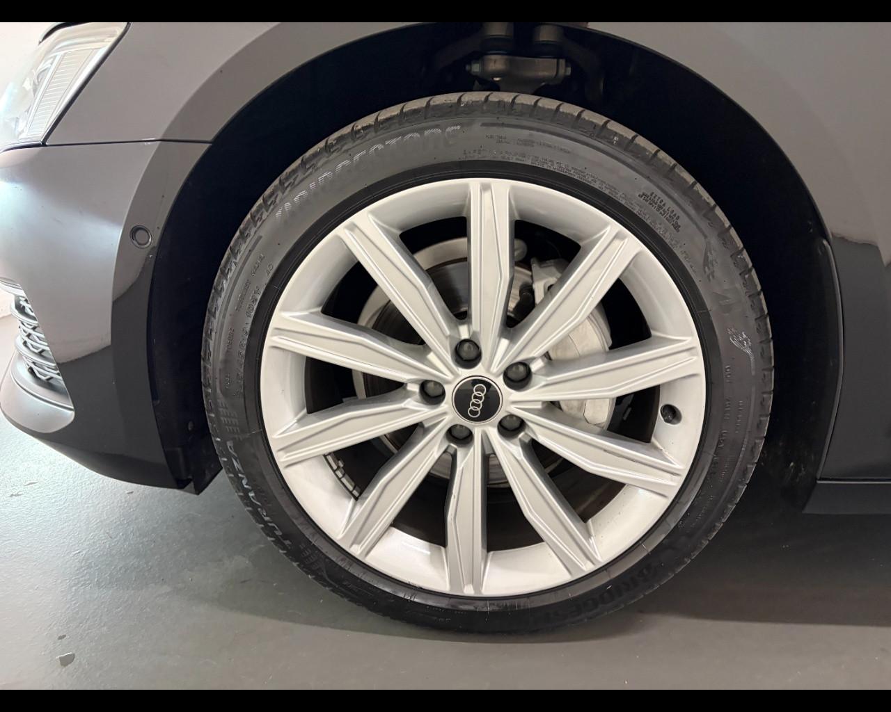 AUDI A6 AVANT 40 TDI S-TRONIC BUSINESS PLUS