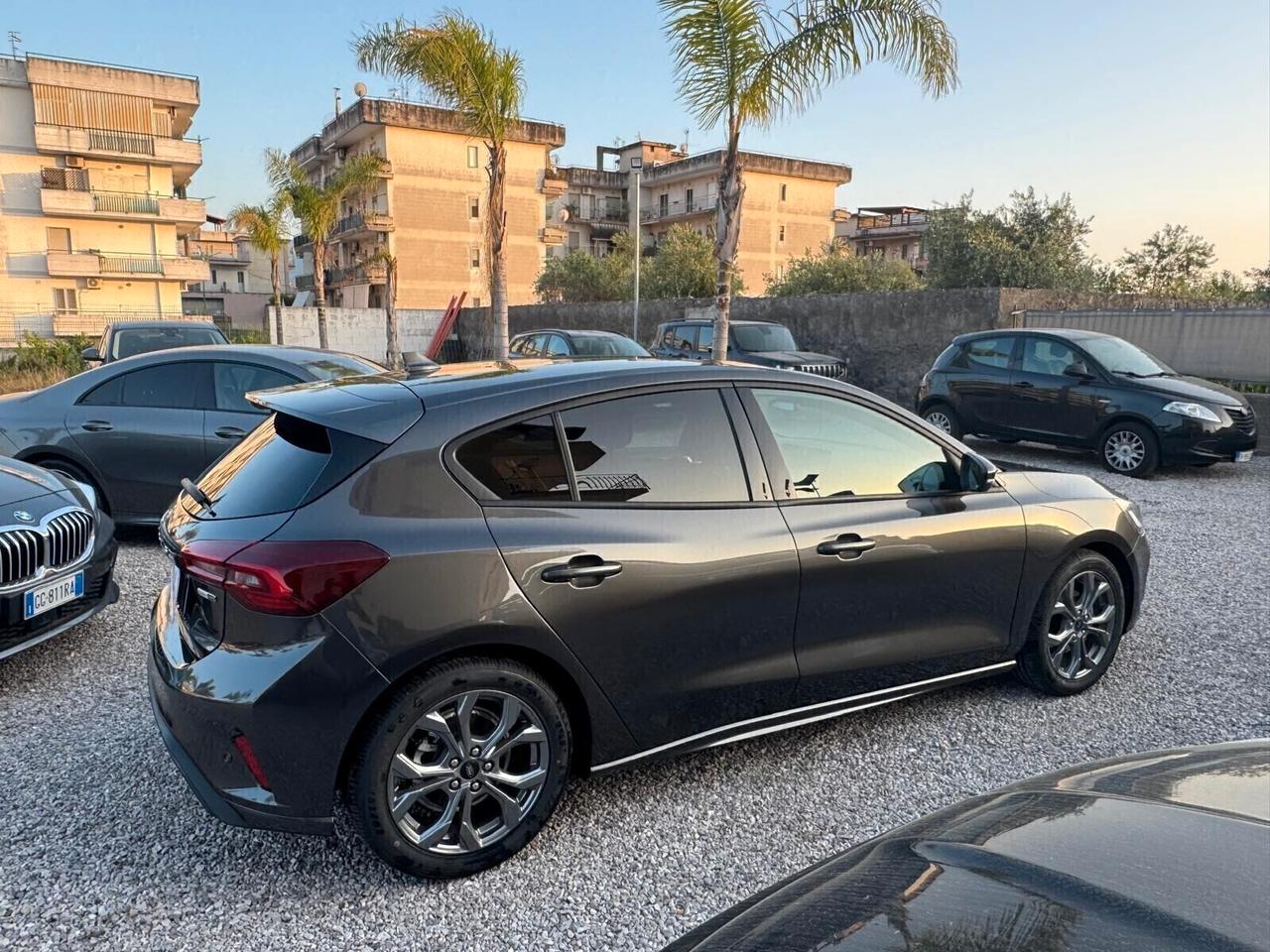 Ford Focus 1.0 EcoBoost Hybrid 155 CV Powershift 5p. ST-Line